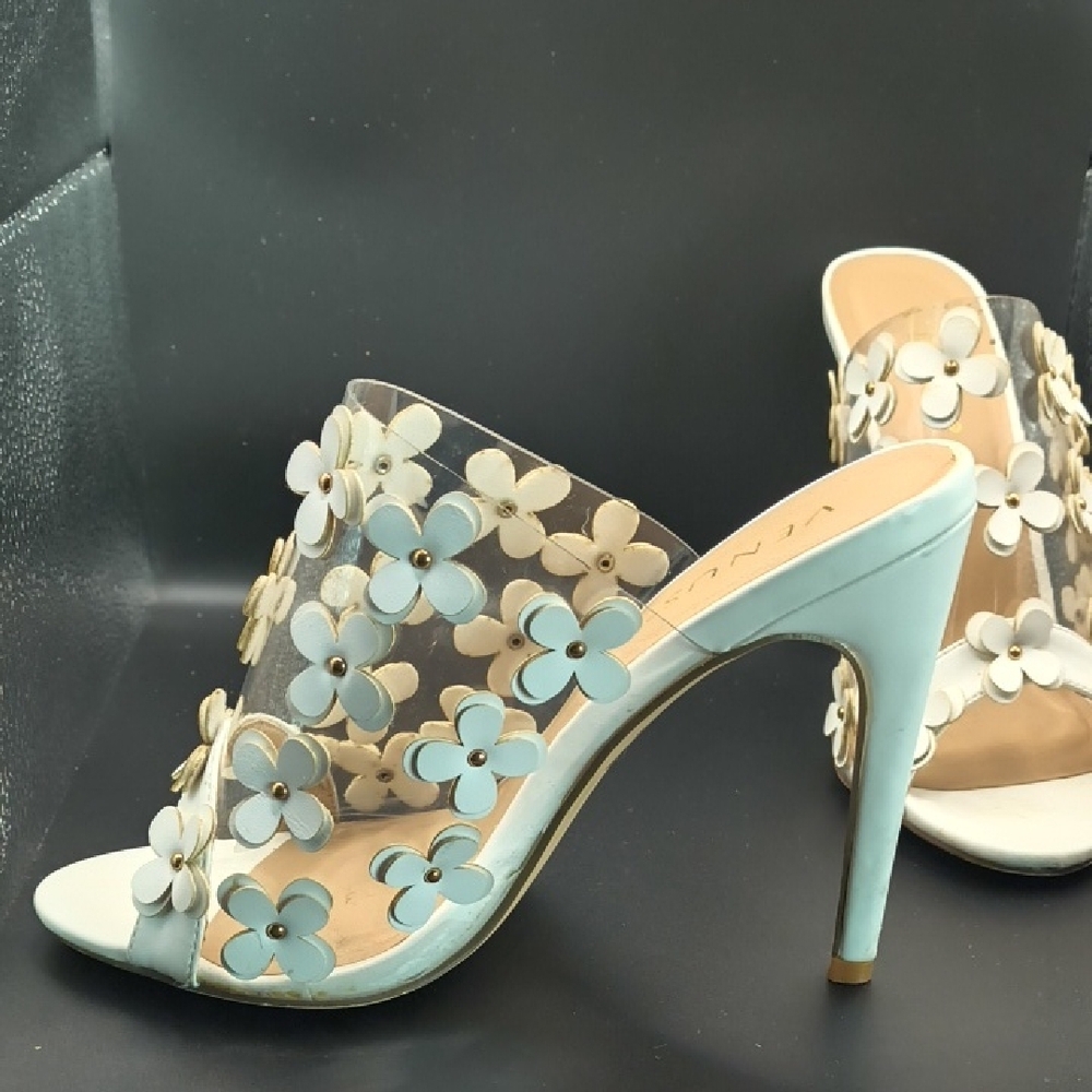 VENUS White Floral Women's With Box- Heels Size 8 - Picture 6 of 15